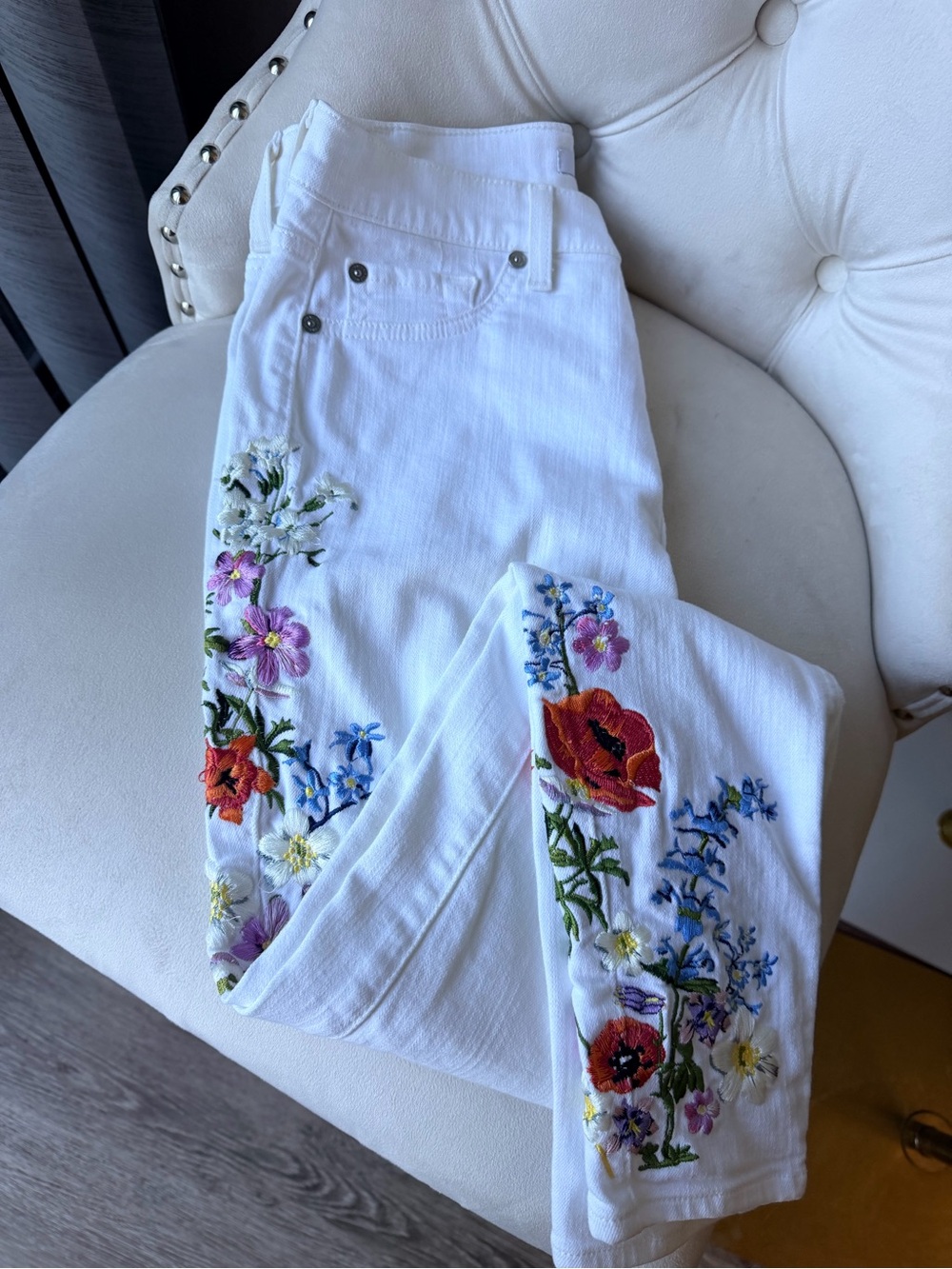 7 For All Mankind White Floral Embroidered Skinny Jeans Women Size 26 - Picture 1 of 8